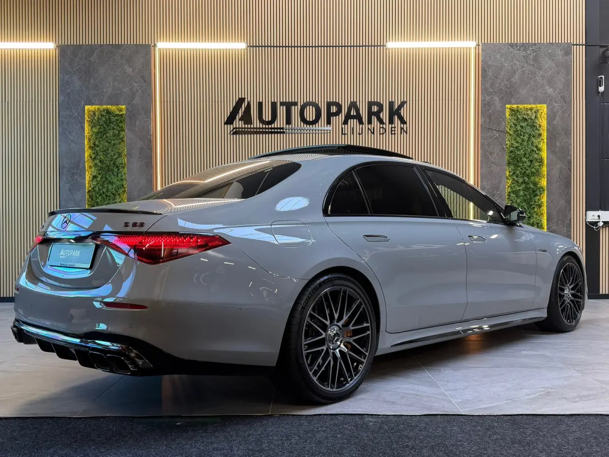 AMG 63 S E Performance Edition 1 PANO|KERAMISCH|MASSAGE|HuD|CARBON|SOFTCLOSE|CHAUFFEURSPAKKET|PPF|BOMVOL!