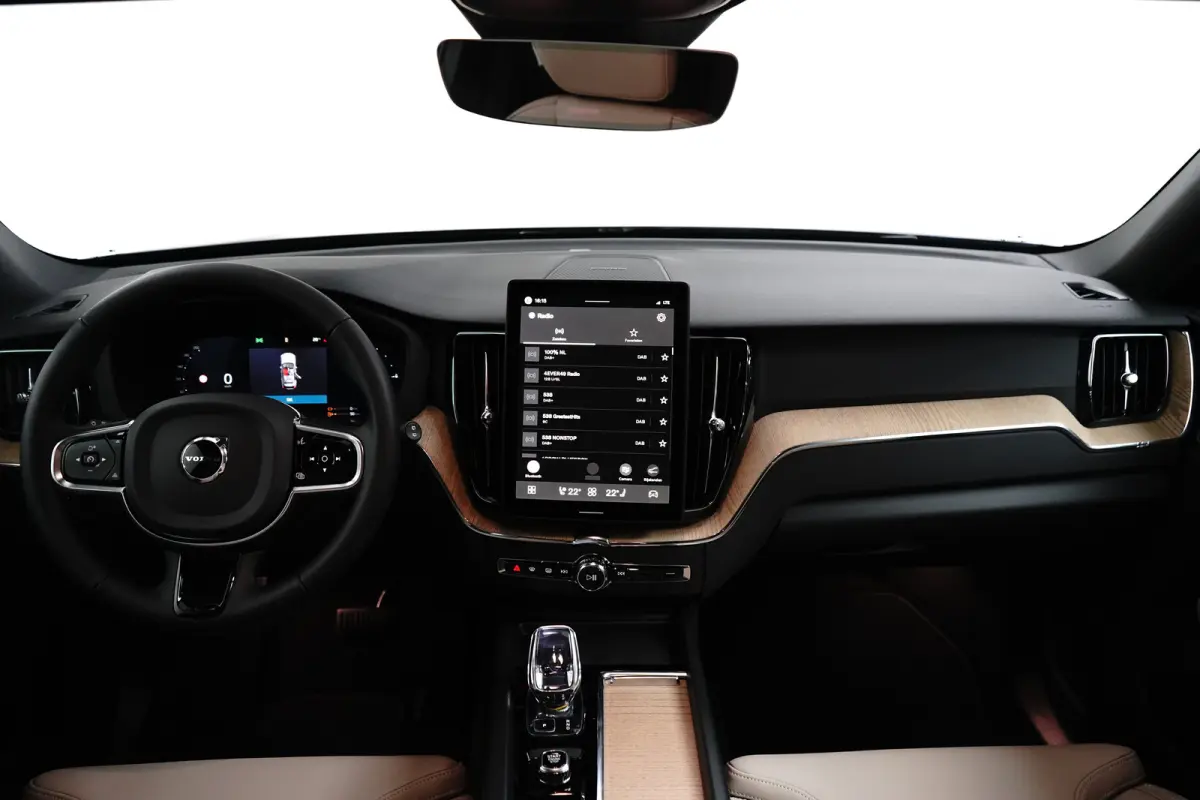 T6 Plus Bright Recharge Plug-In Hybrid AWD | Harman/Kardon | Memory | Pilot Assist | Stuur/stoelverwarming