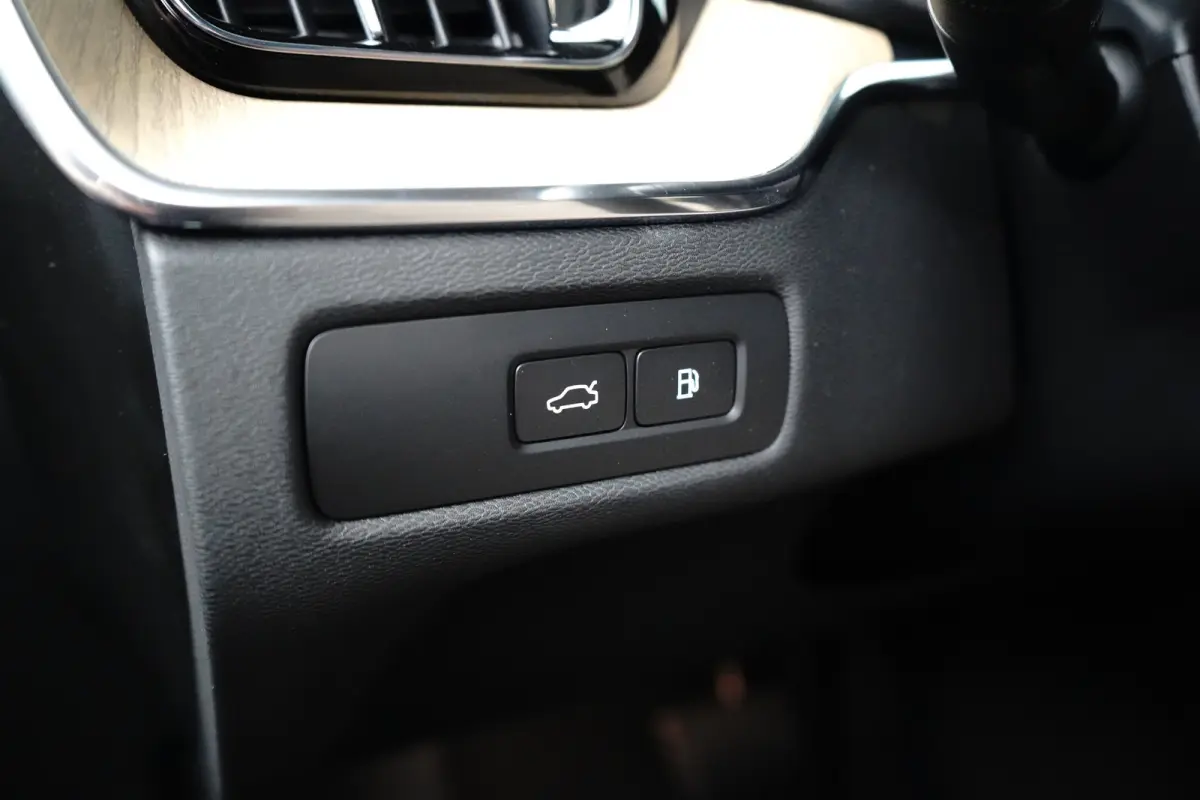T6 Plus Bright Recharge Plug-In Hybrid AWD | Harman/Kardon | Memory | Pilot Assist | Stuur/stoelverwarming