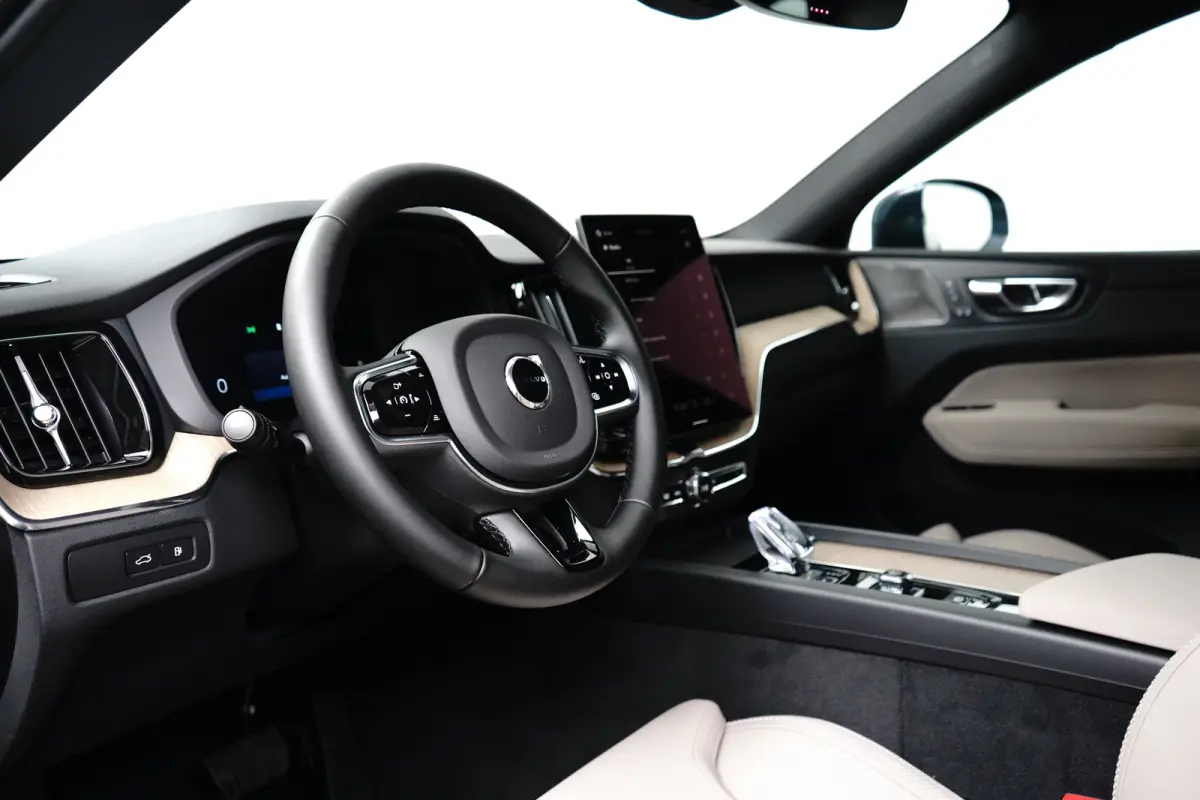 T6 Plus Bright Recharge Plug-In Hybrid AWD | Harman/Kardon | Memory | Pilot Assist | Stuur/stoelverwarming