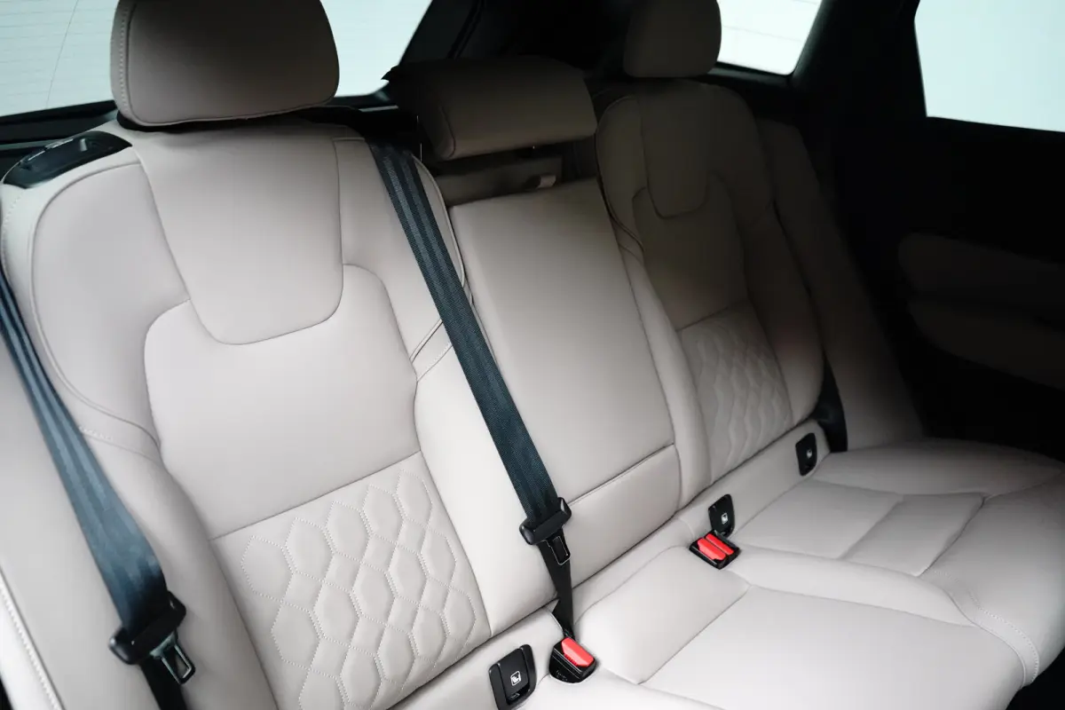 T6 Plus Bright Recharge Plug-In Hybrid AWD | Harman/Kardon | Memory | Pilot Assist | Stuur/stoelverwarming