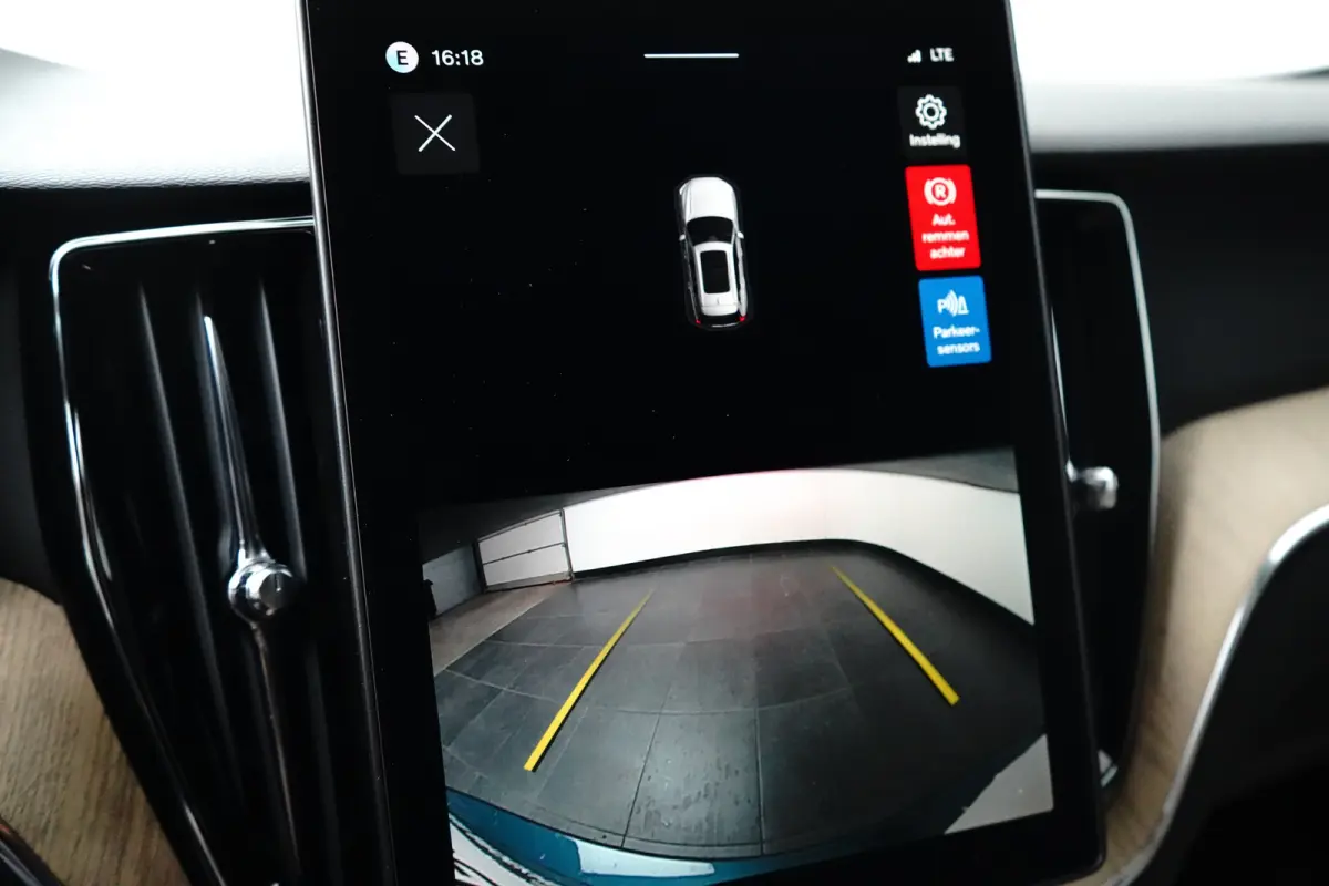 T6 Plus Bright Recharge Plug-In Hybrid AWD | Harman/Kardon | Memory | Pilot Assist | Stuur/stoelverwarming