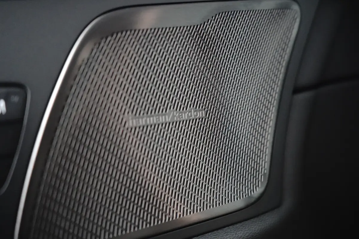 T6 Plus Bright Recharge Plug-In Hybrid AWD | Harman/Kardon | Memory | Pilot Assist | Stuur/stoelverwarming