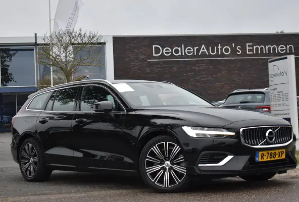 2.0 T6 Plug-in hybrid AWD Core Bright