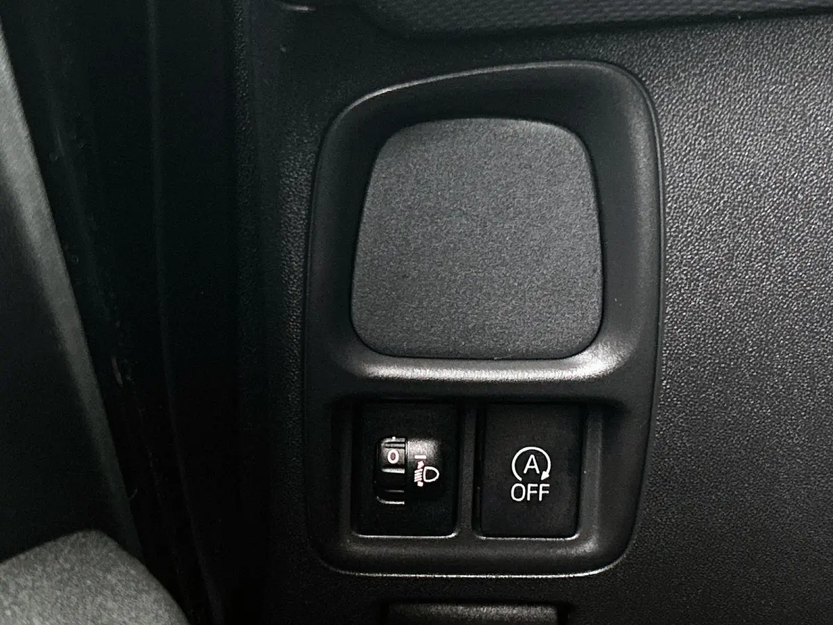 1.0 72pk Active | Apple Carplay/Android Auto | 5-deurs | Airconditioning | Metallic lak | Bluetooth |
