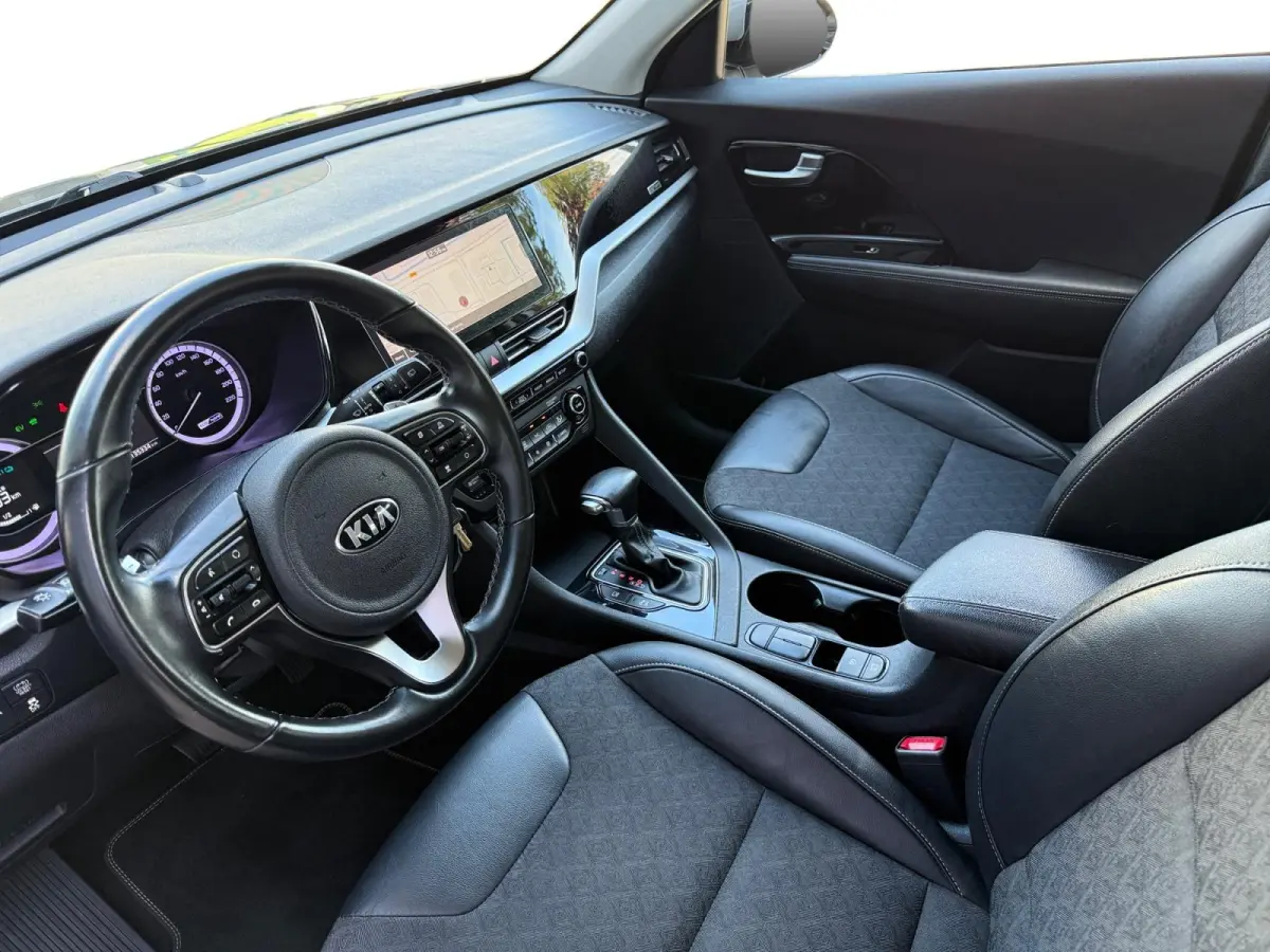 1.6 GDi Hybrid DynamicLine | Trekhaak | Navi | Camera | Apple Carplay | Android Auto | Lichtmetalen Velgen | Halfleder |