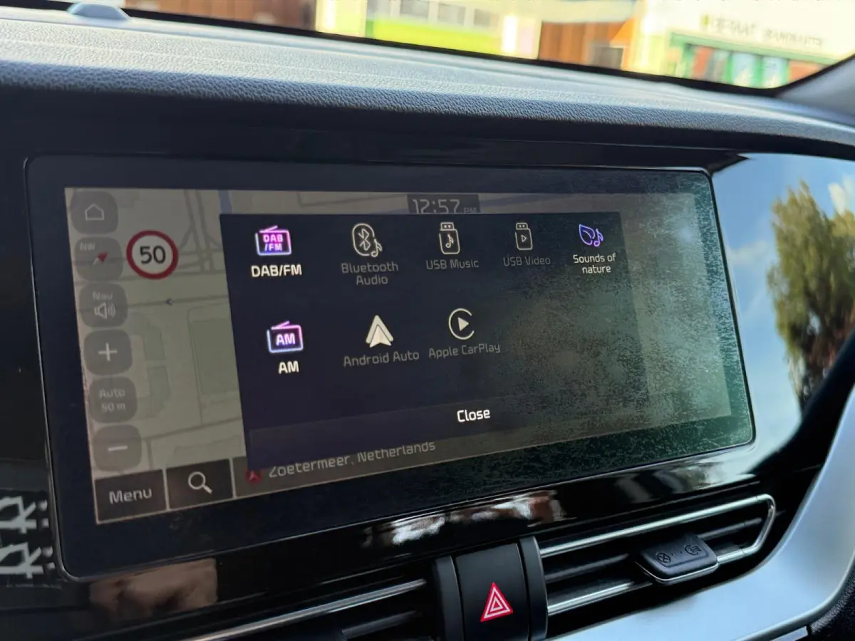 1.6 GDi Hybrid DynamicLine | Trekhaak | Navi | Camera | Apple Carplay | Android Auto | Lichtmetalen Velgen | Halfleder |