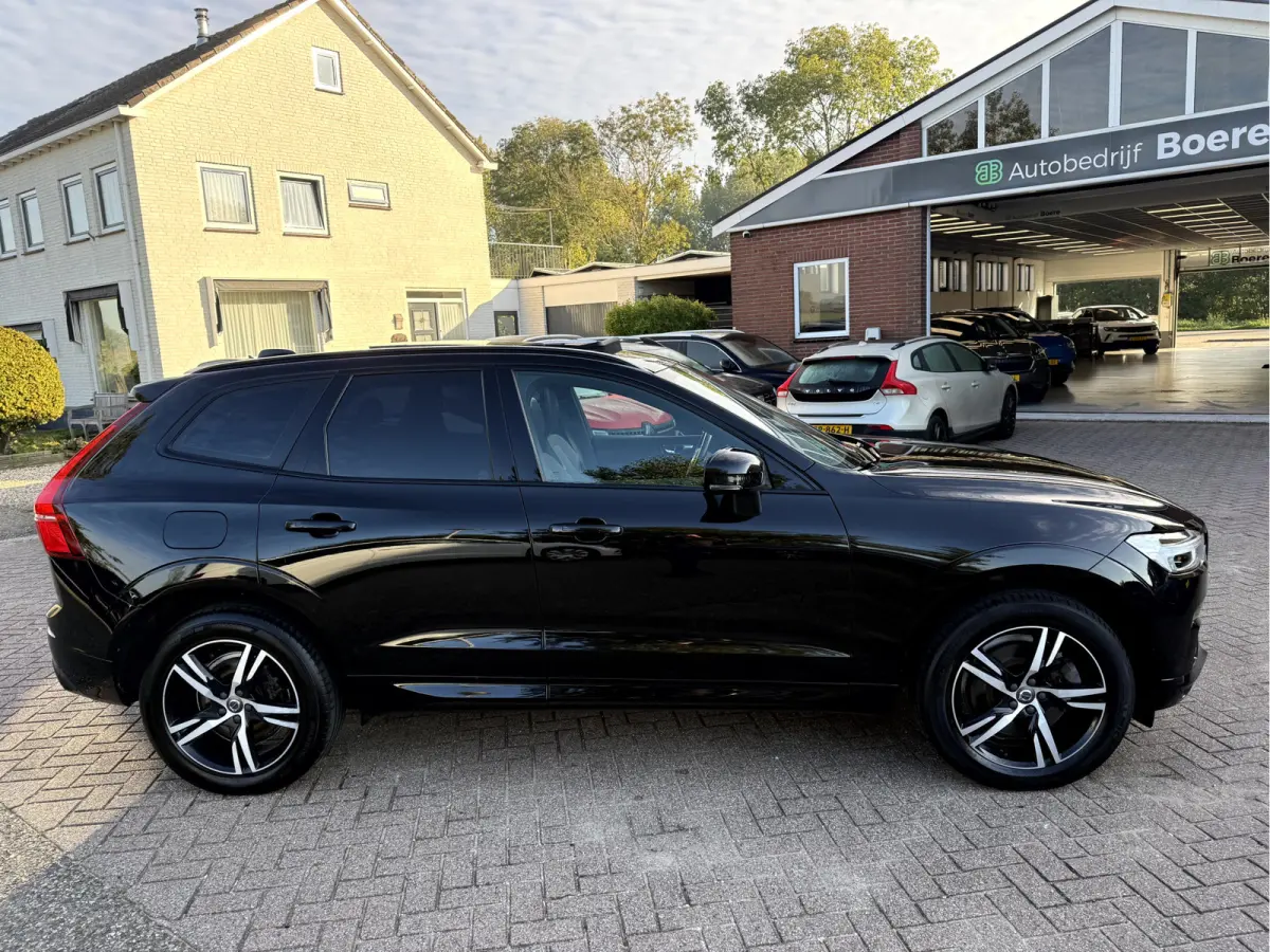 2.0 Recharge T6 AWD R-Design Panoramadak, Camera, 19''Lmv