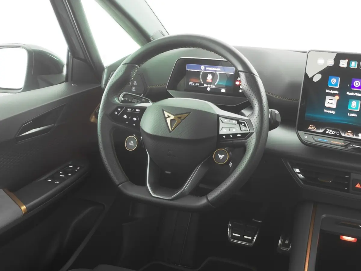 Adrenalin 62 kWh | NAVI | Full LED | ECC | VELGEN | SOH: 100% | !
