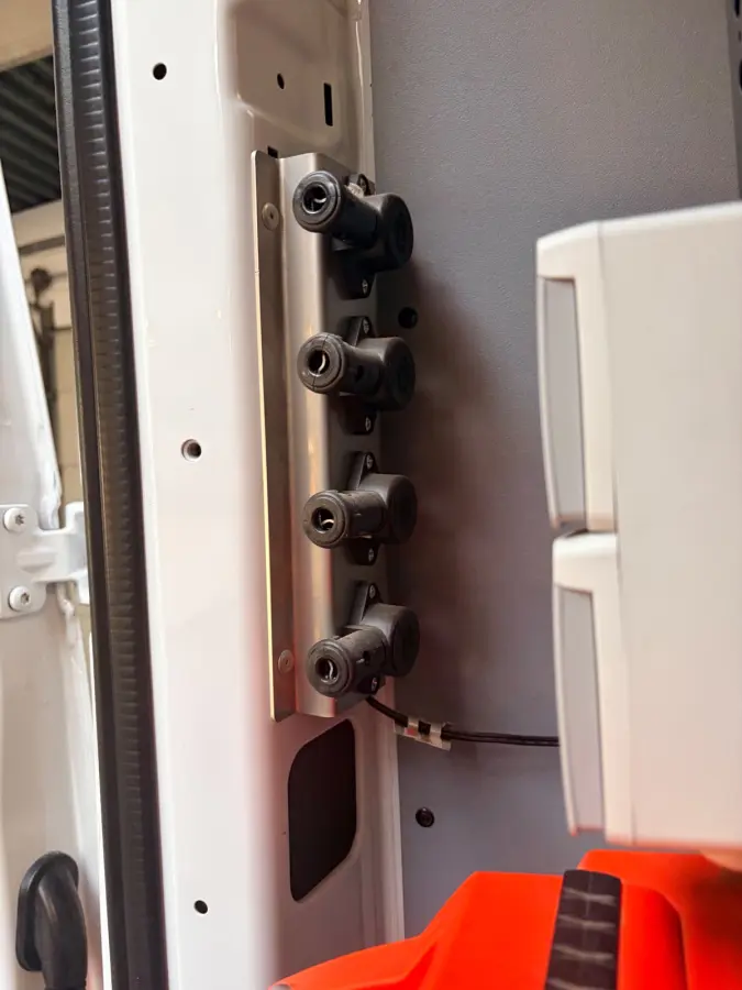 Automaat Servicewagen 314 2.2 CDI 140PK L1H2 euro6 BOTT, Victron V230, Standkachel, Trekhaak, RIJKLAARPRIJS