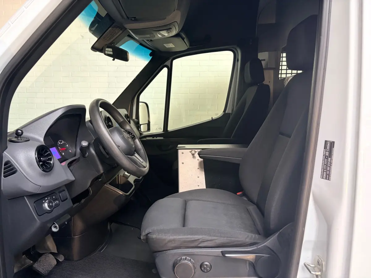 Automaat Servicewagen 314 2.2 CDI 140PK L1H2 euro6 BOTT, Victron V230, Standkachel, Trekhaak, RIJKLAARPRIJS