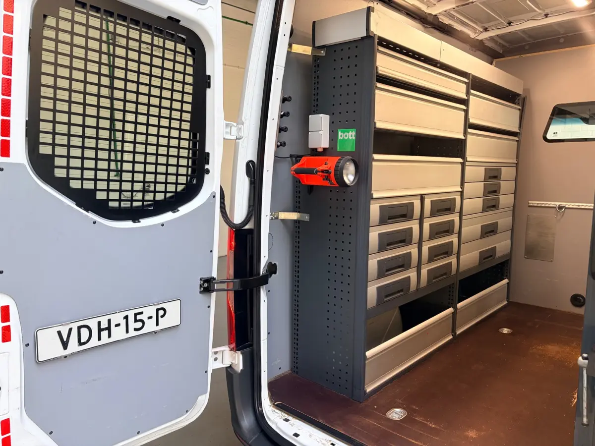 Automaat Servicewagen 314 2.2 CDI 140PK L1H2 euro6 BOTT, Victron V230, Standkachel, Trekhaak, RIJKLAARPRIJS