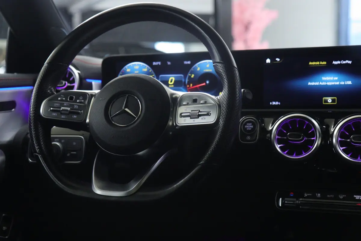 200 Business Solution AMG PANO/CAM/KEYLESS/LANEASSIST/VOL