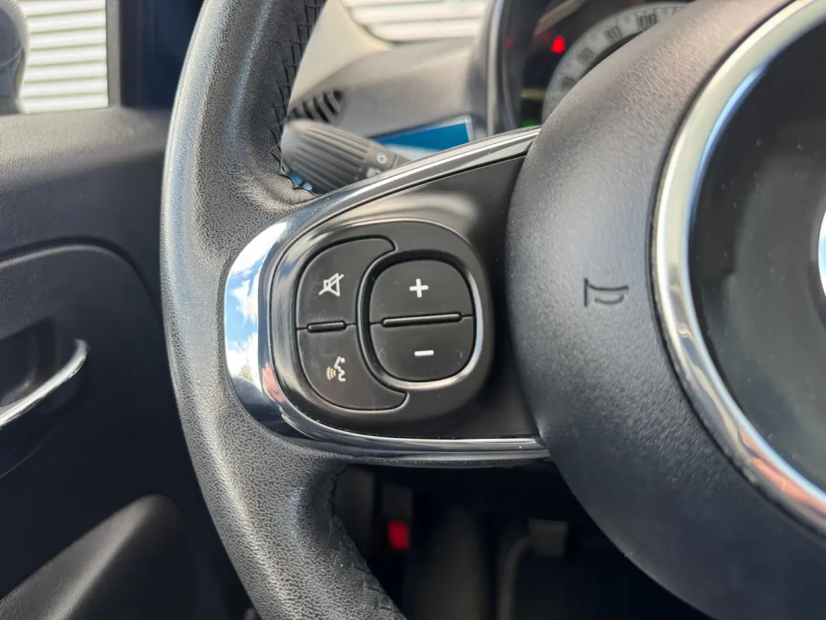 1.2 Lounge,Carplay/Andriod,Clima,Cruisecontrol,Panorama