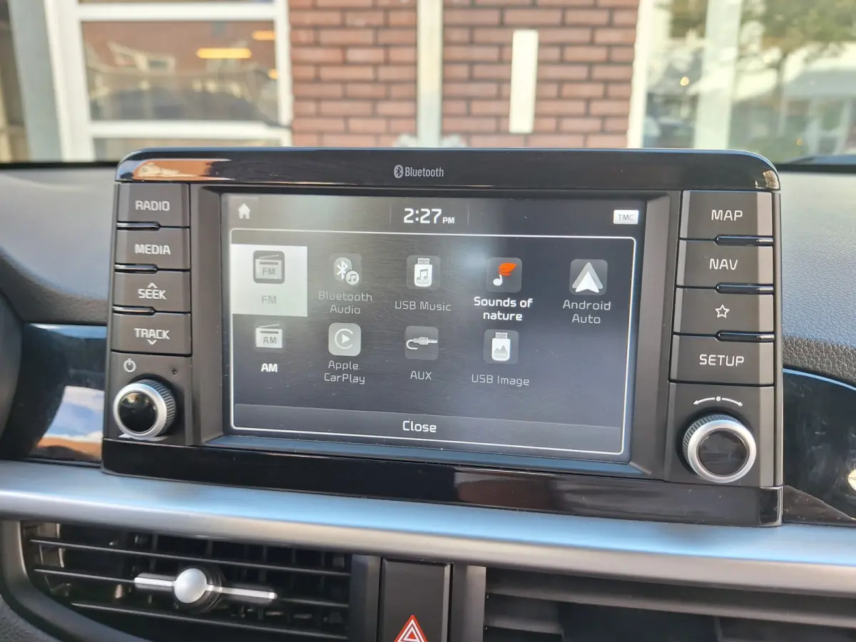 1.0 CVVT ComfortPlusLine Navigator /Camera/Navi/Apple/Android/Garantie