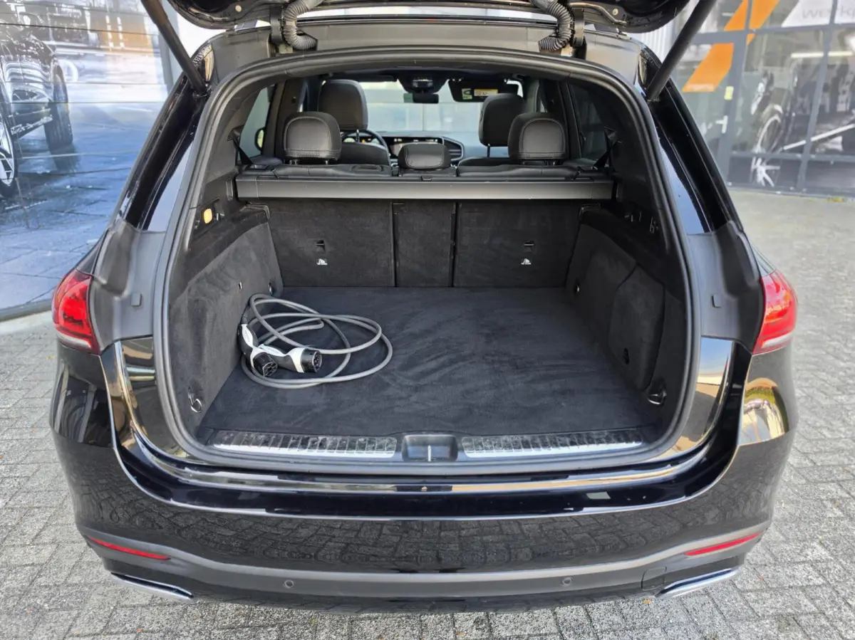 350 e 4MATIC AMG|PANO|MEMORY|AIRMATIC|LEER