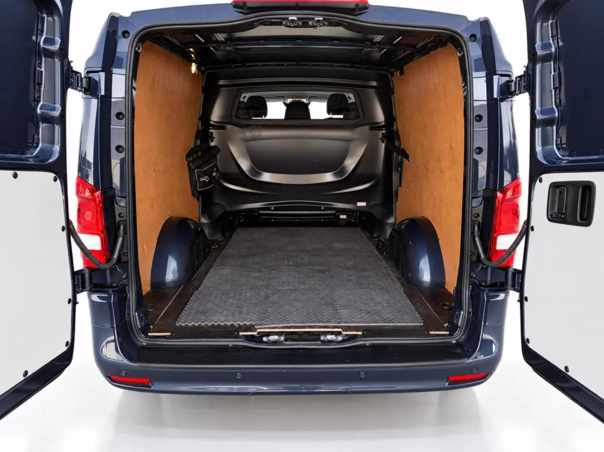Bestel 119 CDI L3 XXL Dubbel Cabine | Leder | Full LED | Adaptive cruise | 2x Schuifdeur | Camera