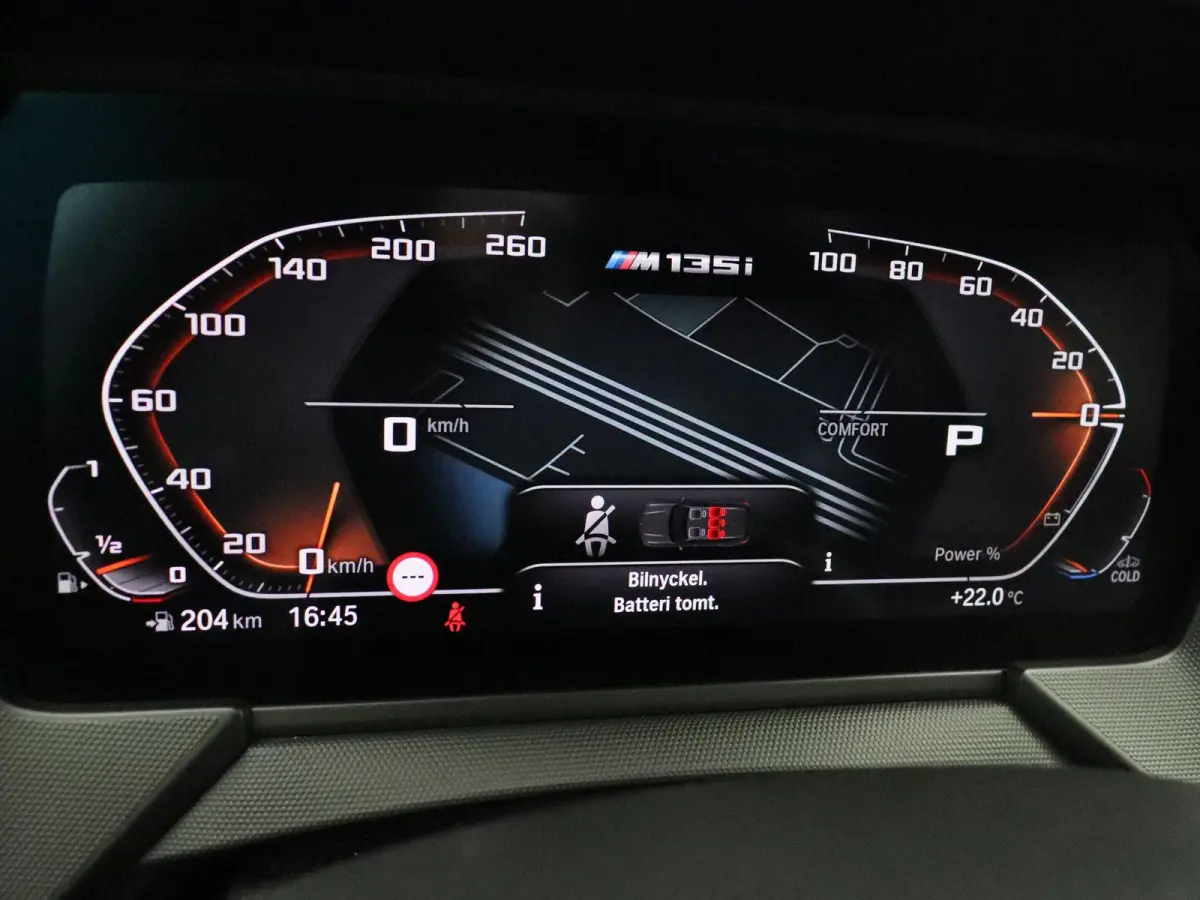 5-deurs M135i xDrive | LED | Leder | HUD | Schuifdak | Elektr. zetels | DAB | Harman-kardon sound | Alu 19 Inch