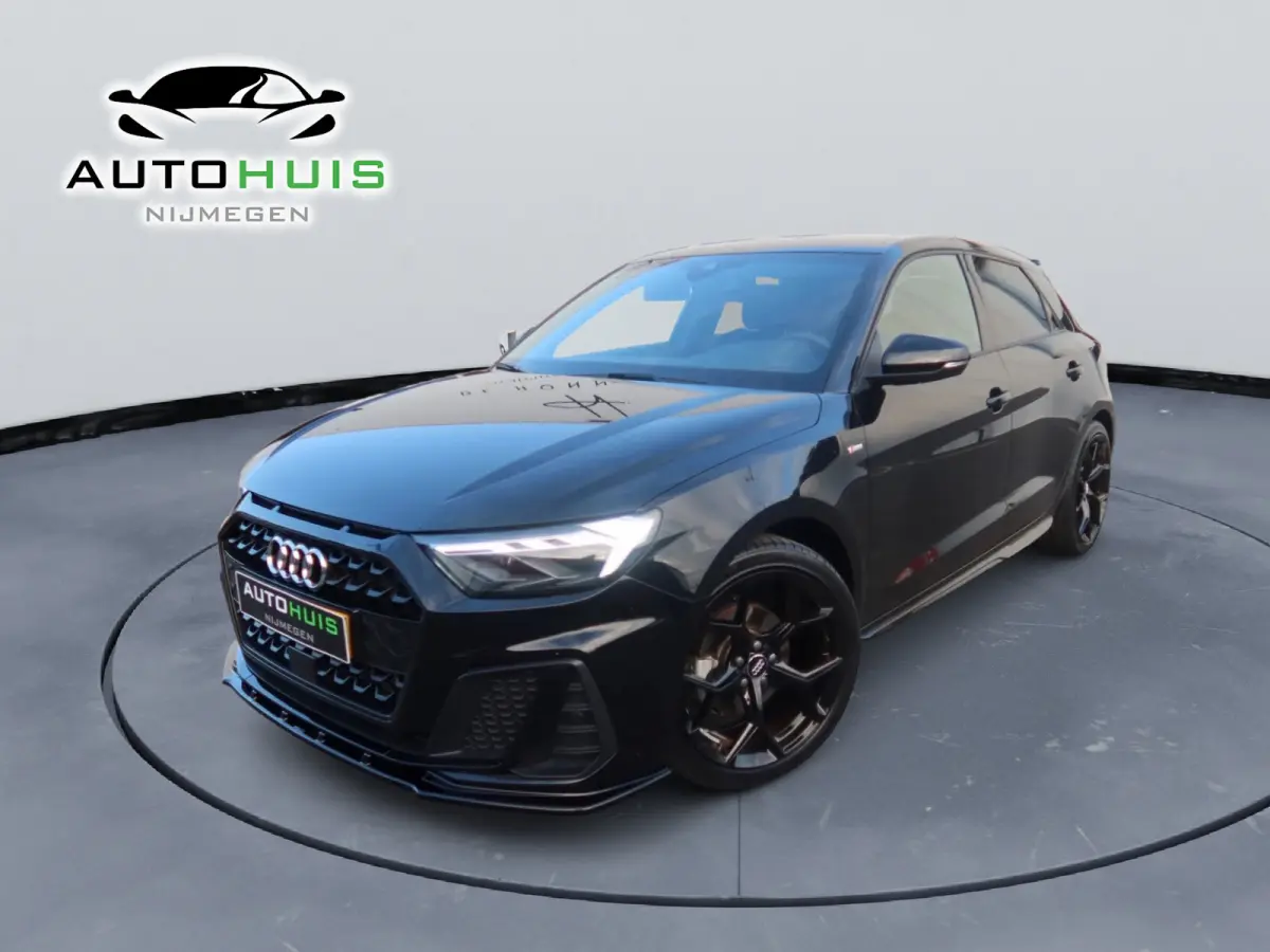 30 TFSI S edition 18" Apple caplay half leder Camera Led