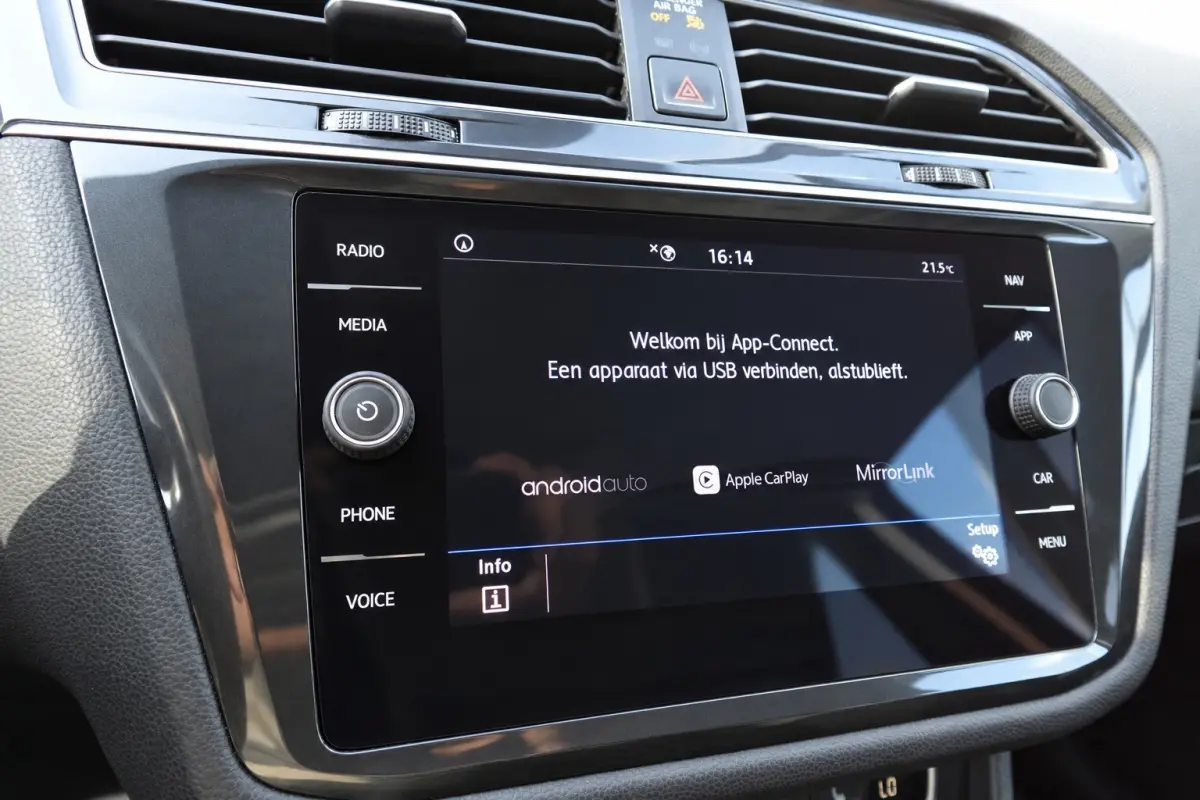 1.5 TSI ACT Highline R PANO ALLSPACE 7P.