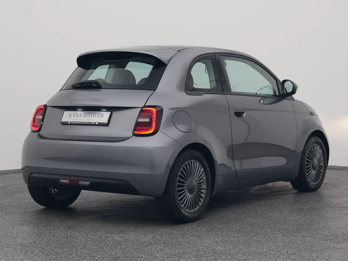 Action 24 kWh | 5" INFOTAINMENT | NAVI