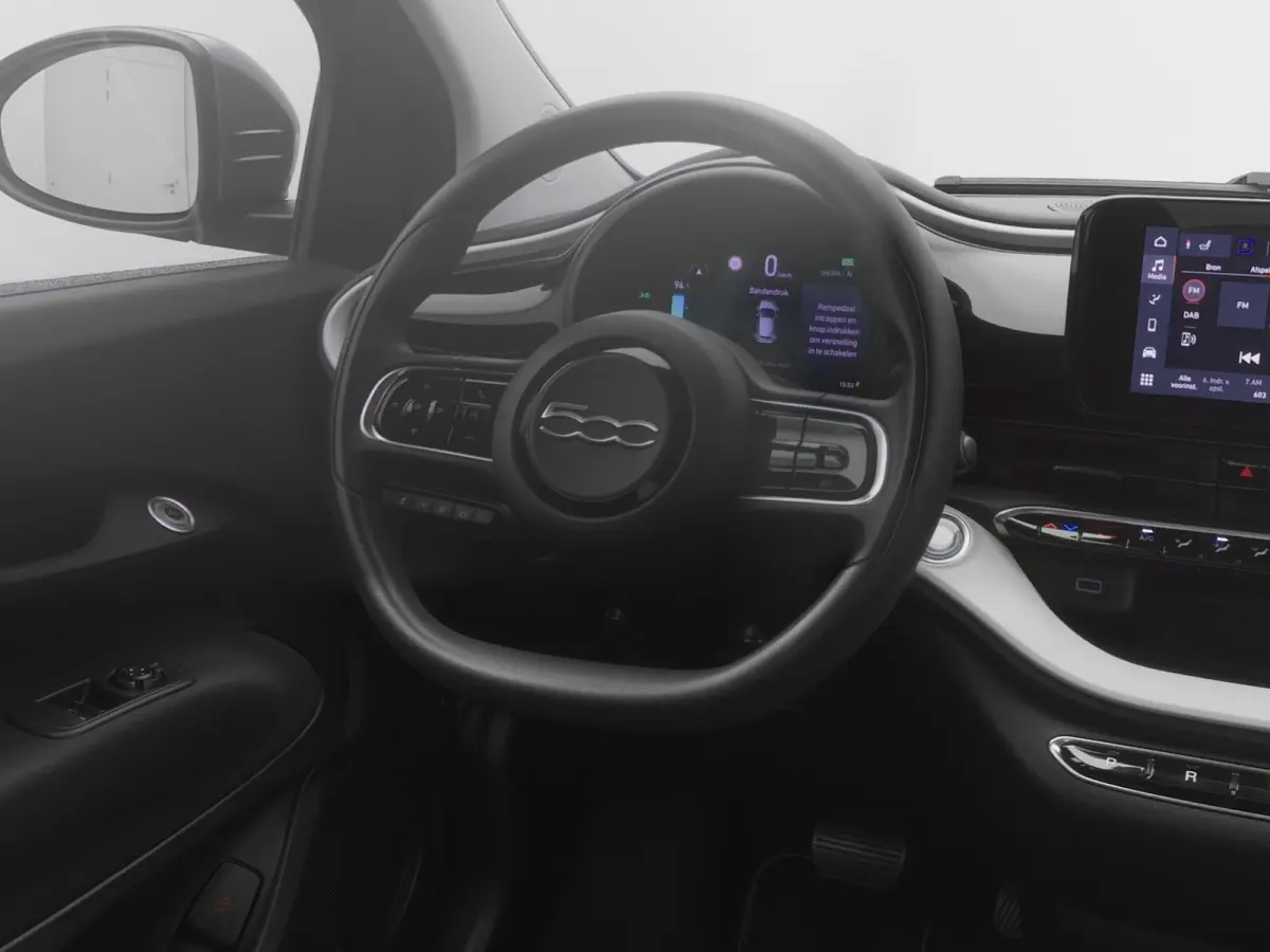 Action 24 kWh | 5" INFOTAINMENT | NAVI