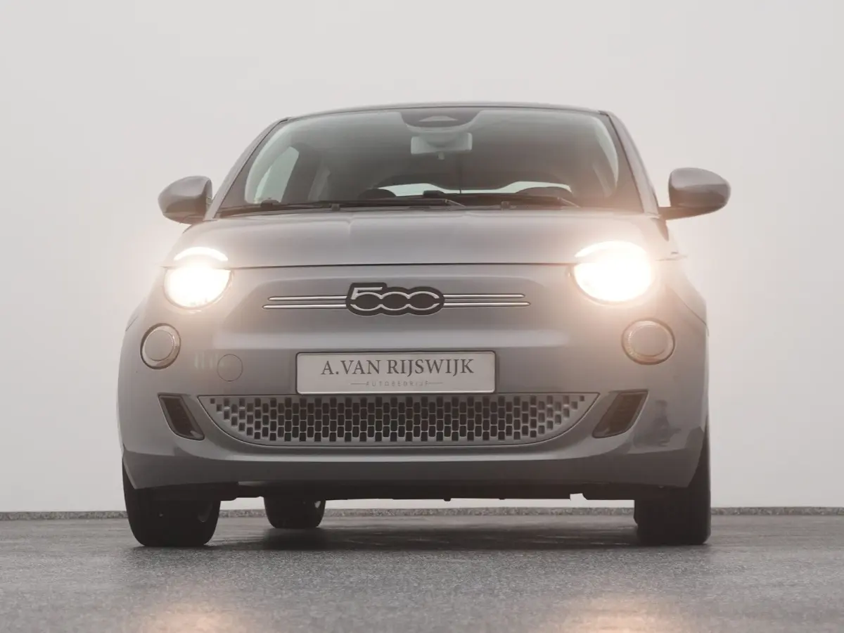 Action 24 kWh | 5" INFOTAINMENT | NAVI
