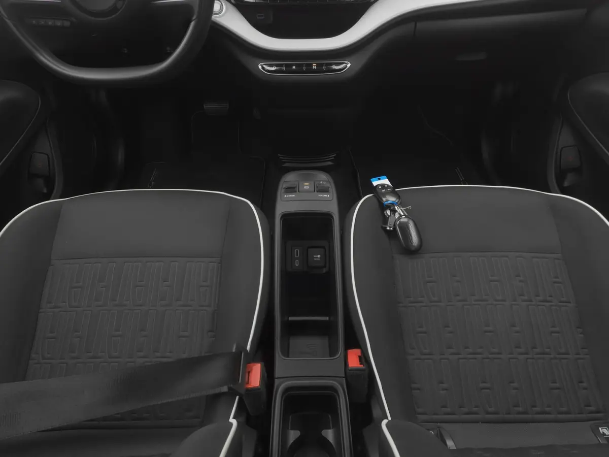 Action 24 kWh | 5" INFOTAINMENT | NAVI