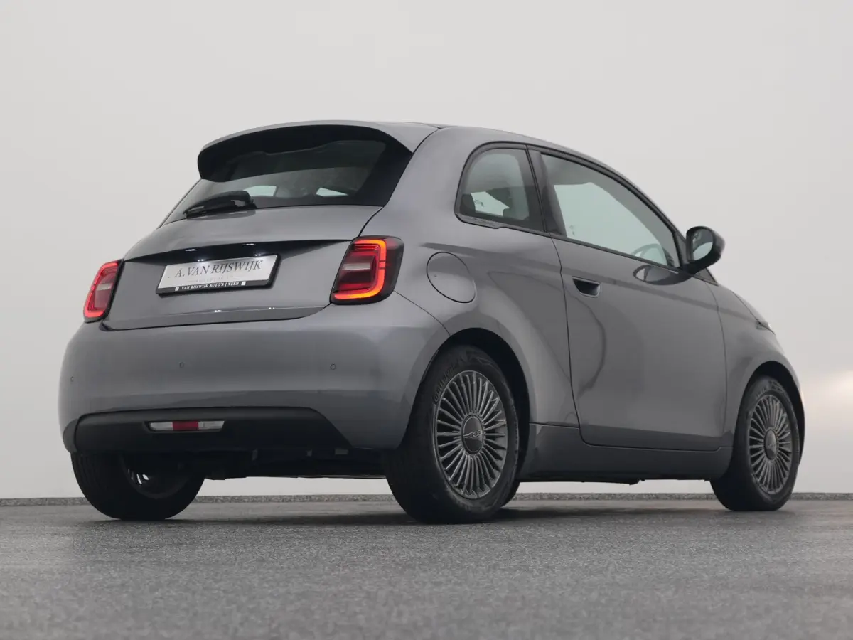Action 24 kWh | 5" INFOTAINMENT | NAVI