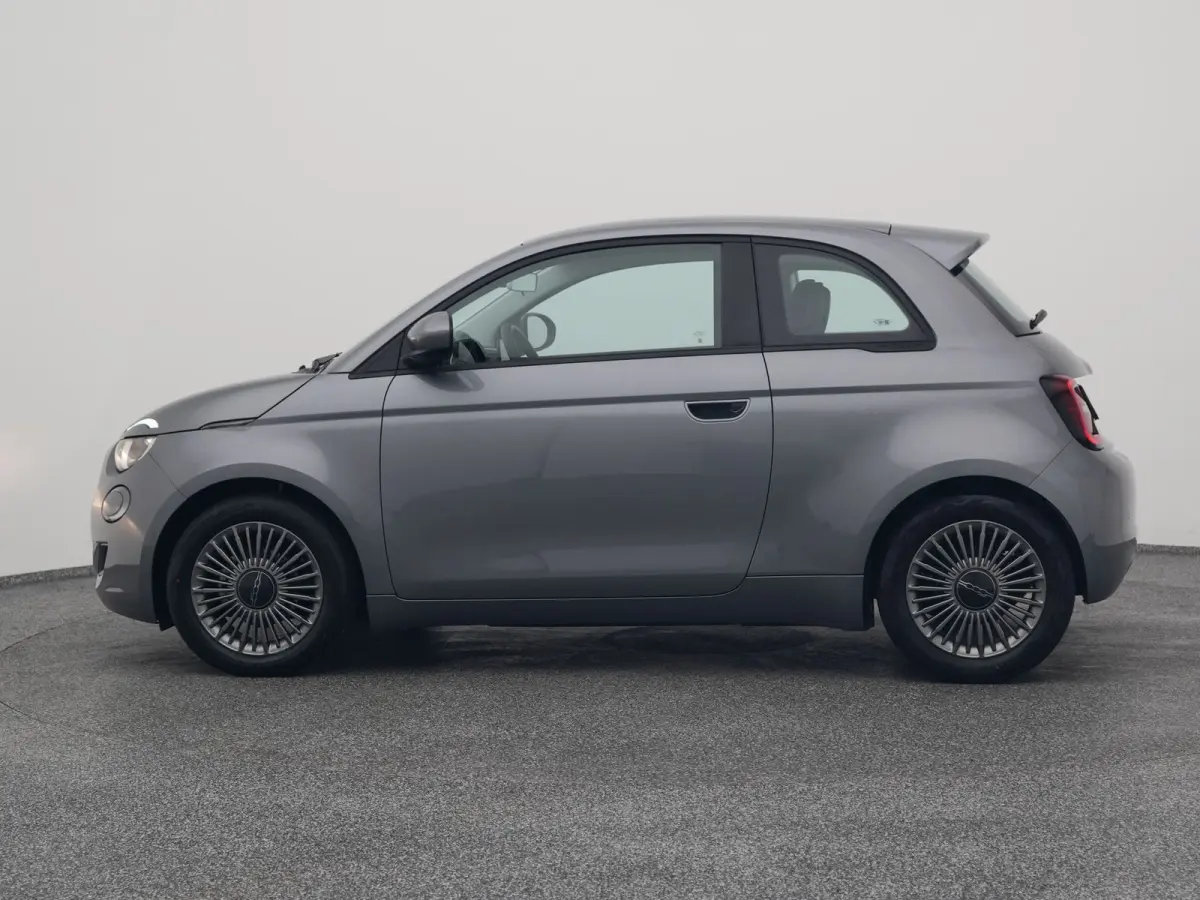 Action 24 kWh | 5" INFOTAINMENT | NAVI