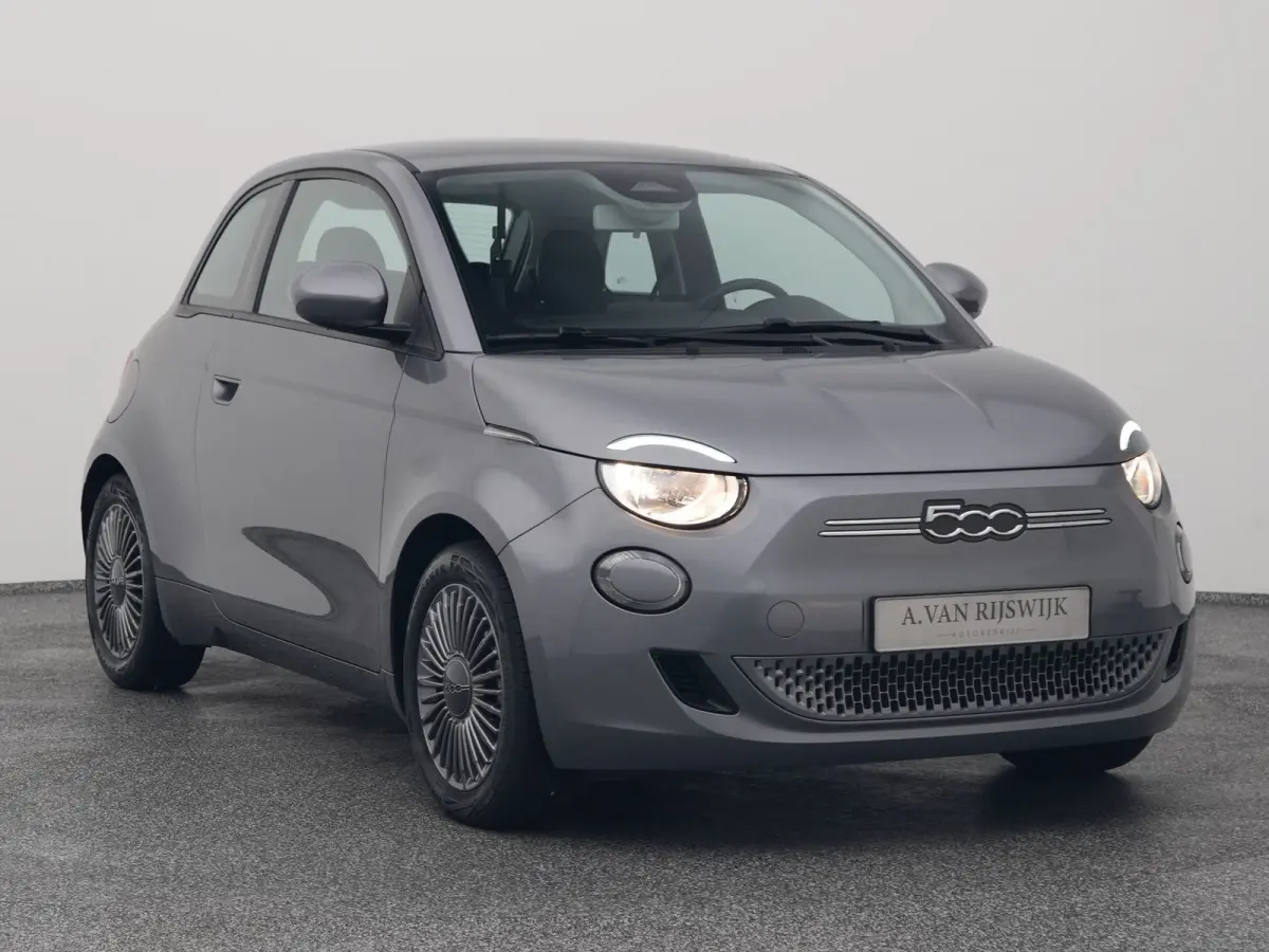 Action 24 kWh | 5" INFOTAINMENT | NAVI