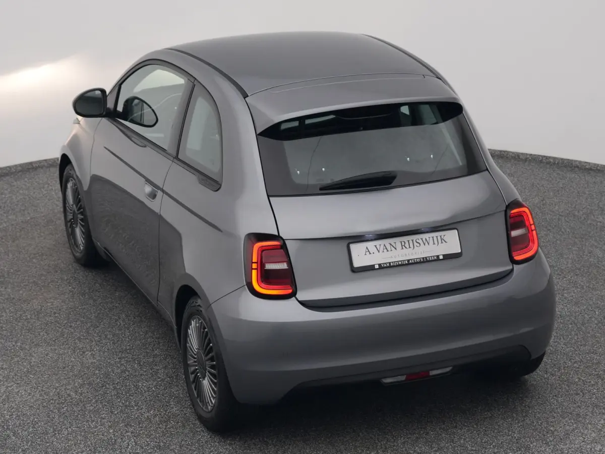 Action 24 kWh | 5" INFOTAINMENT | NAVI