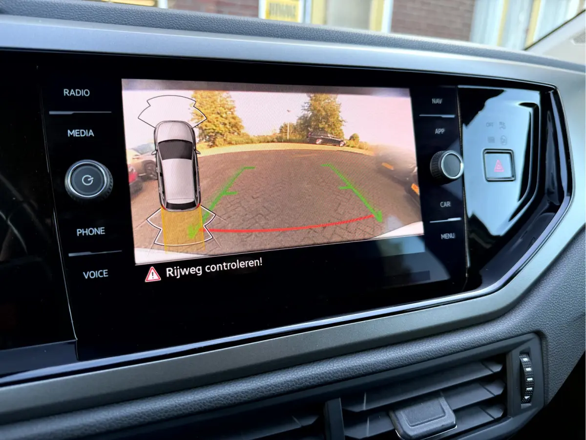 1.0 TSI Comfortline Business Virt. Dash, Camera, App Connect