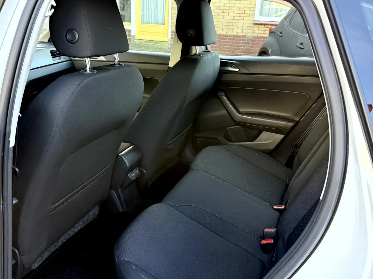 1.0 TSI Comfortline Business Virt. Dash, Camera, App Connect