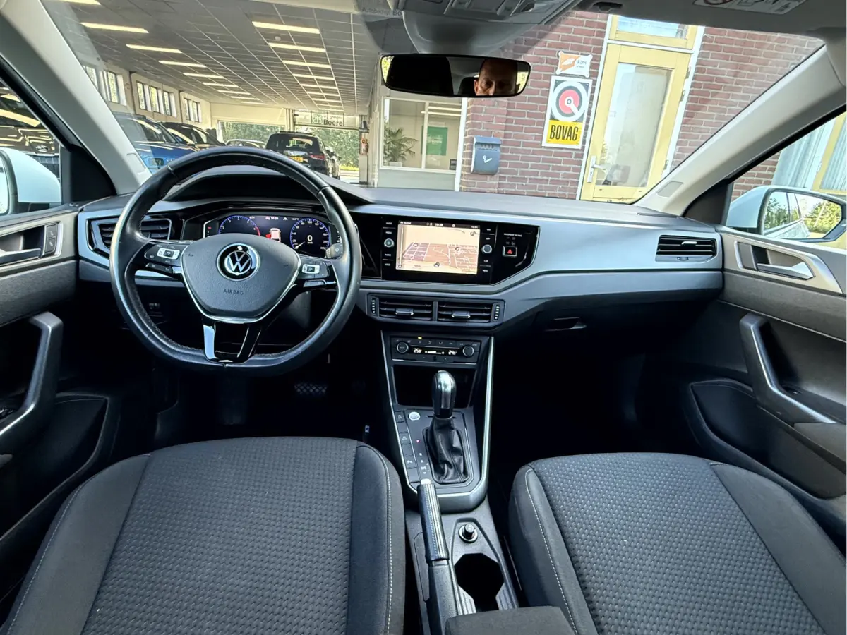 1.0 TSI Comfortline Business Virt. Dash, Camera, App Connect