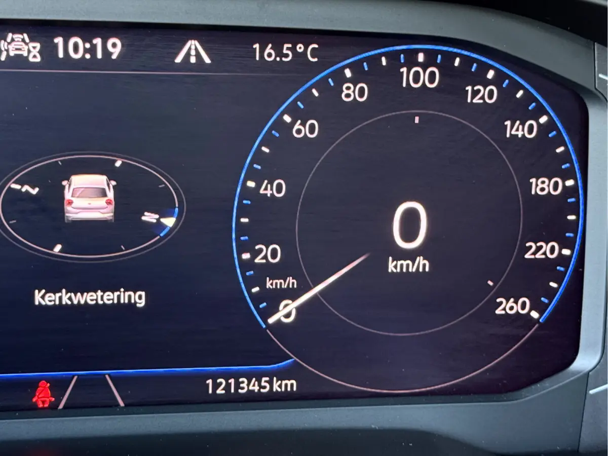 1.0 TSI Comfortline Business Virt. Dash, Camera, App Connect