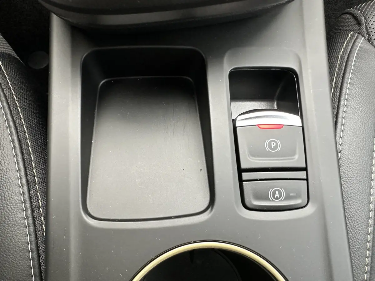 1.6 E-Tech hybrid 145 E-Tech engineered|Apple Android Carplay