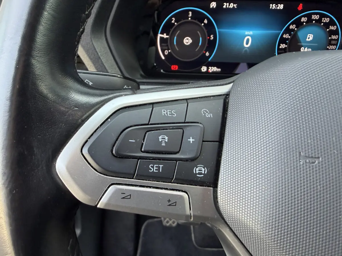 2.0 TDI 102 PK Euro 6 Cruise Control/achteruitrijcamera/navigatie