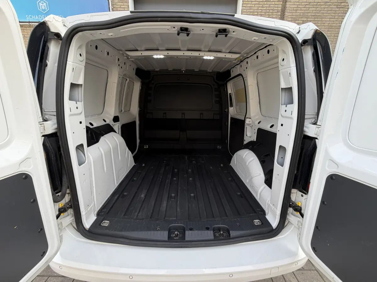 2.0 TDI 102 PK Euro 6 Cruise Control/achteruitrijcamera/navigatie