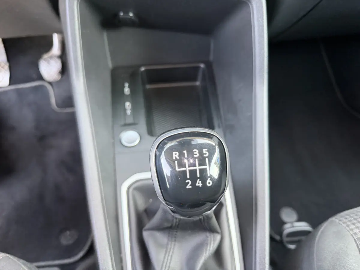 2.0 TDI 102 PK Euro 6 Cruise Control/achteruitrijcamera/navigatie
