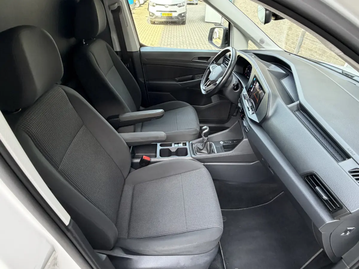 2.0 TDI 102 PK Euro 6 Cruise Control/achteruitrijcamera/navigatie