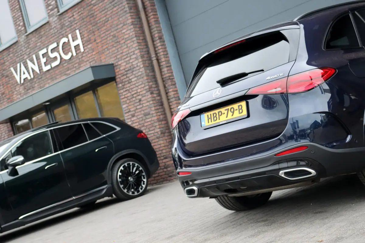 400e 4MATIC AMG Line | Airmatic | Achterasbesturing | Distronic+ | Memory | Trekhaak | Digital Light | Surround Camera | Verwarmd Stuurwiel | Nightpakket |