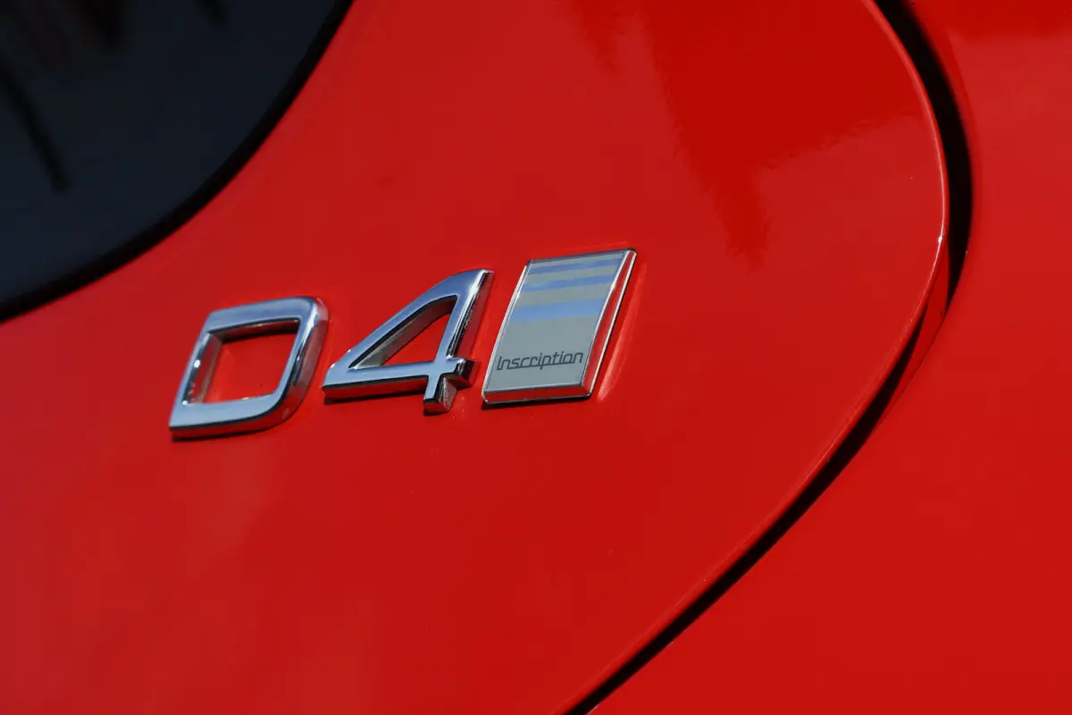2.0 D4 Inscription Automaat 190pk | Leer | Stoelverwarming | Adaptieve Cruise Control | Camera | BLIS