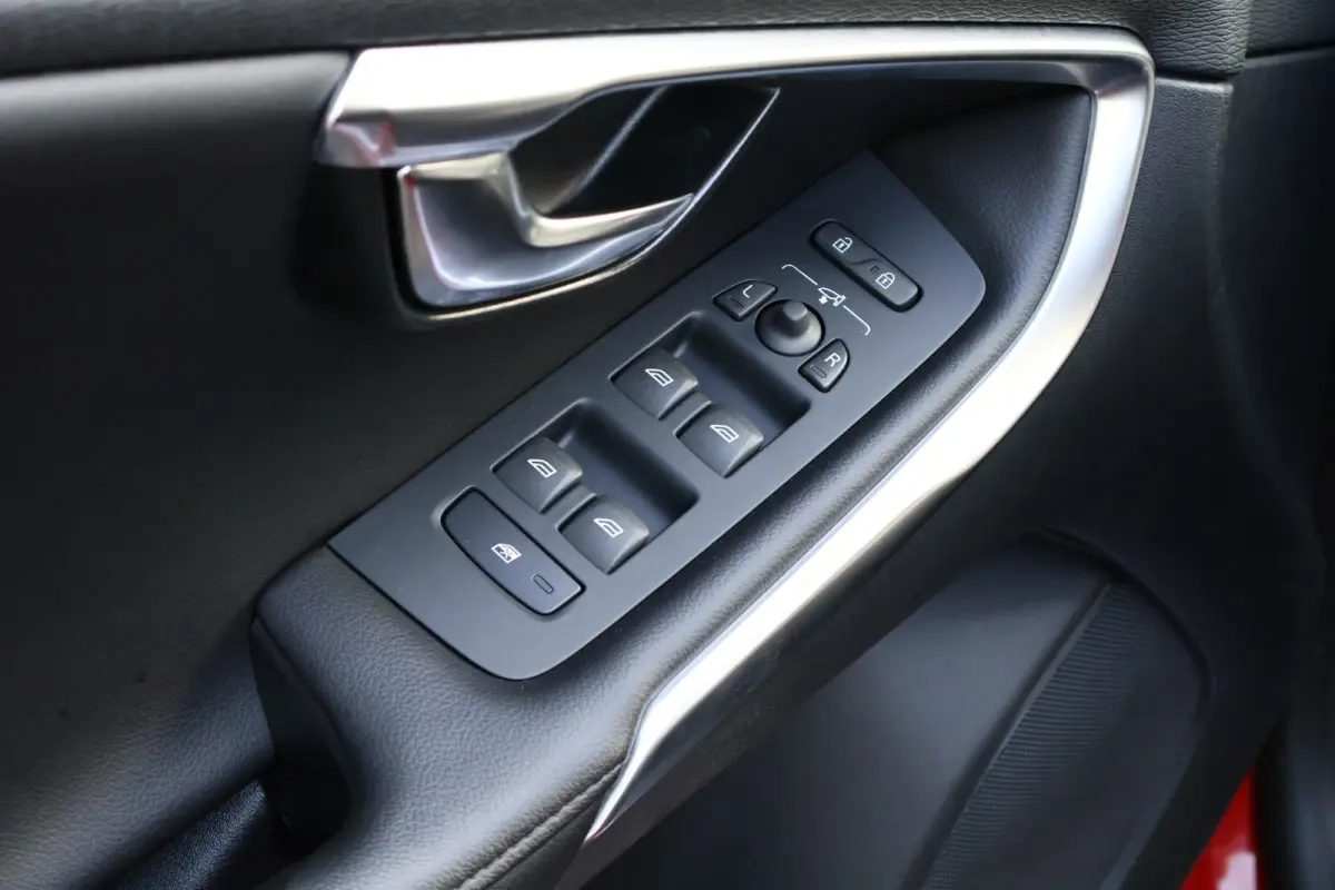 2.0 D4 Inscription Automaat 190pk | Leer | Stoelverwarming | Adaptieve Cruise Control | Camera | BLIS
