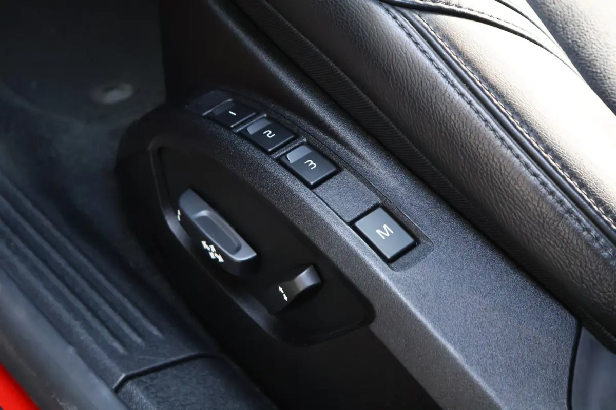 2.0 D4 Inscription Automaat 190pk | Leer | Stoelverwarming | Adaptieve Cruise Control | Camera | BLIS