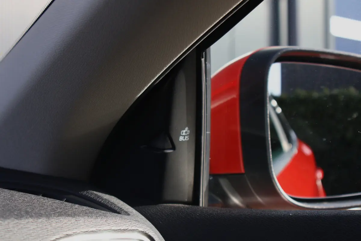 2.0 D4 Inscription Automaat 190pk | Leer | Stoelverwarming | Adaptieve Cruise Control | Camera | BLIS