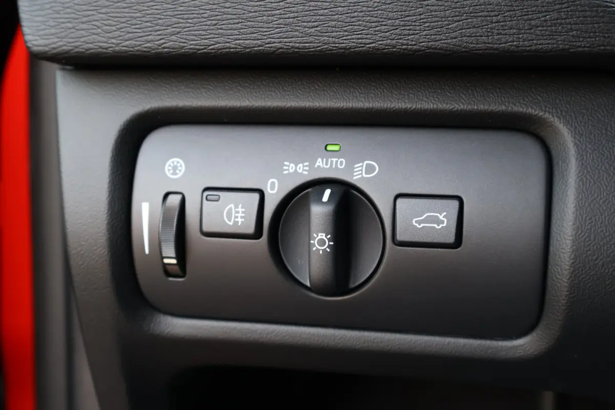 2.0 D4 Inscription Automaat 190pk | Leer | Stoelverwarming | Adaptieve Cruise Control | Camera | BLIS