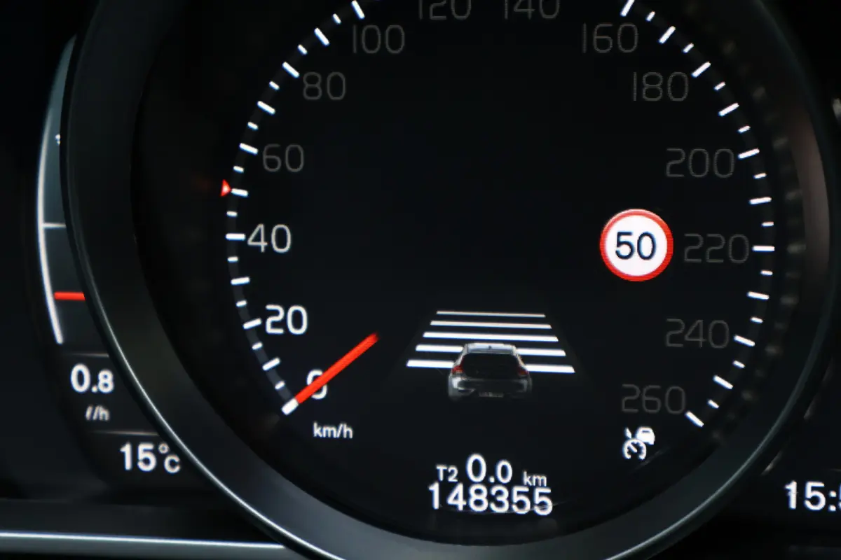 2.0 D4 Inscription Automaat 190pk | Leer | Stoelverwarming | Adaptieve Cruise Control | Camera | BLIS