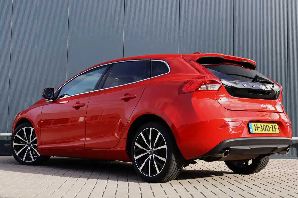 2.0 D4 Inscription Automaat 190pk | Leer | Stoelverwarming | Adaptieve Cruise Control | Camera | BLIS