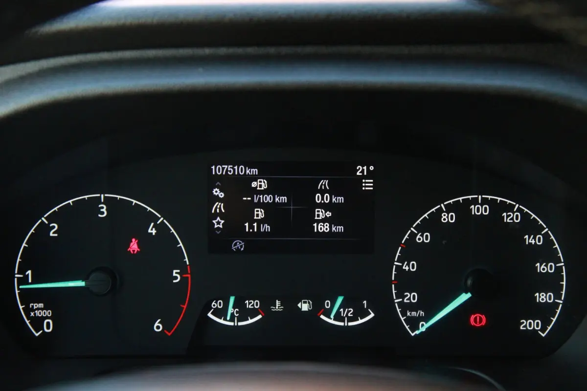 350 2.0 TDCI L2H2 Trend MHEV 130PK / Sync 3 / Dealer onderhoudsbeurt
